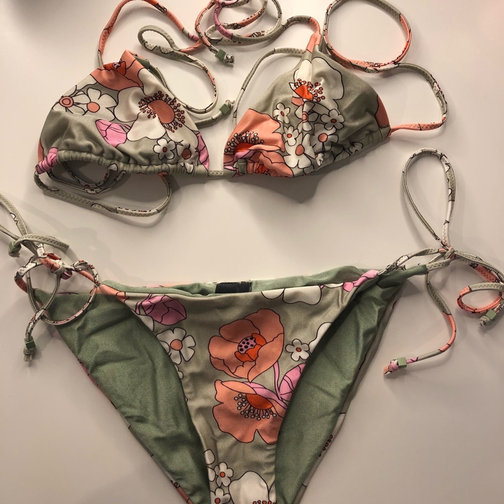 Triangl bikini
